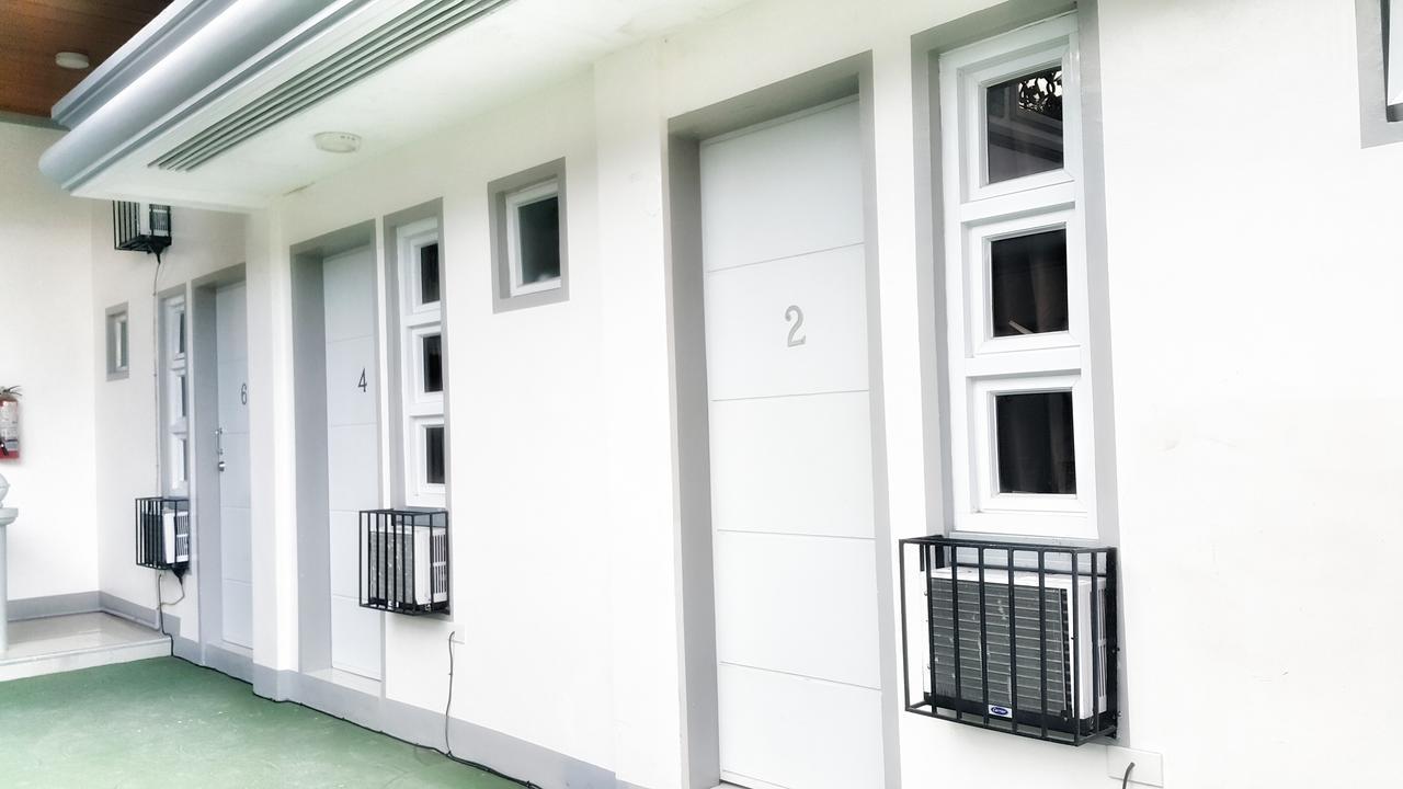 Commuters Inn Legazpi Bagian luar foto